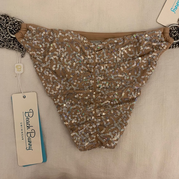 Beach Bunny Swimsuit (both pieces)  - NEW - Picture 2 of 2